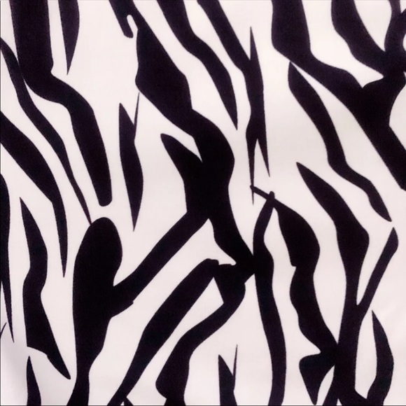 Zyia Safari Pocket Brilliant Hi-Rise 7/8 24" - Picture 5 of 13